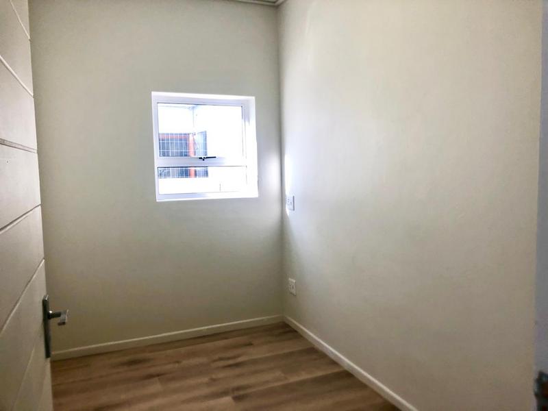3 Bedroom Property for Sale in Sandbaai Western Cape